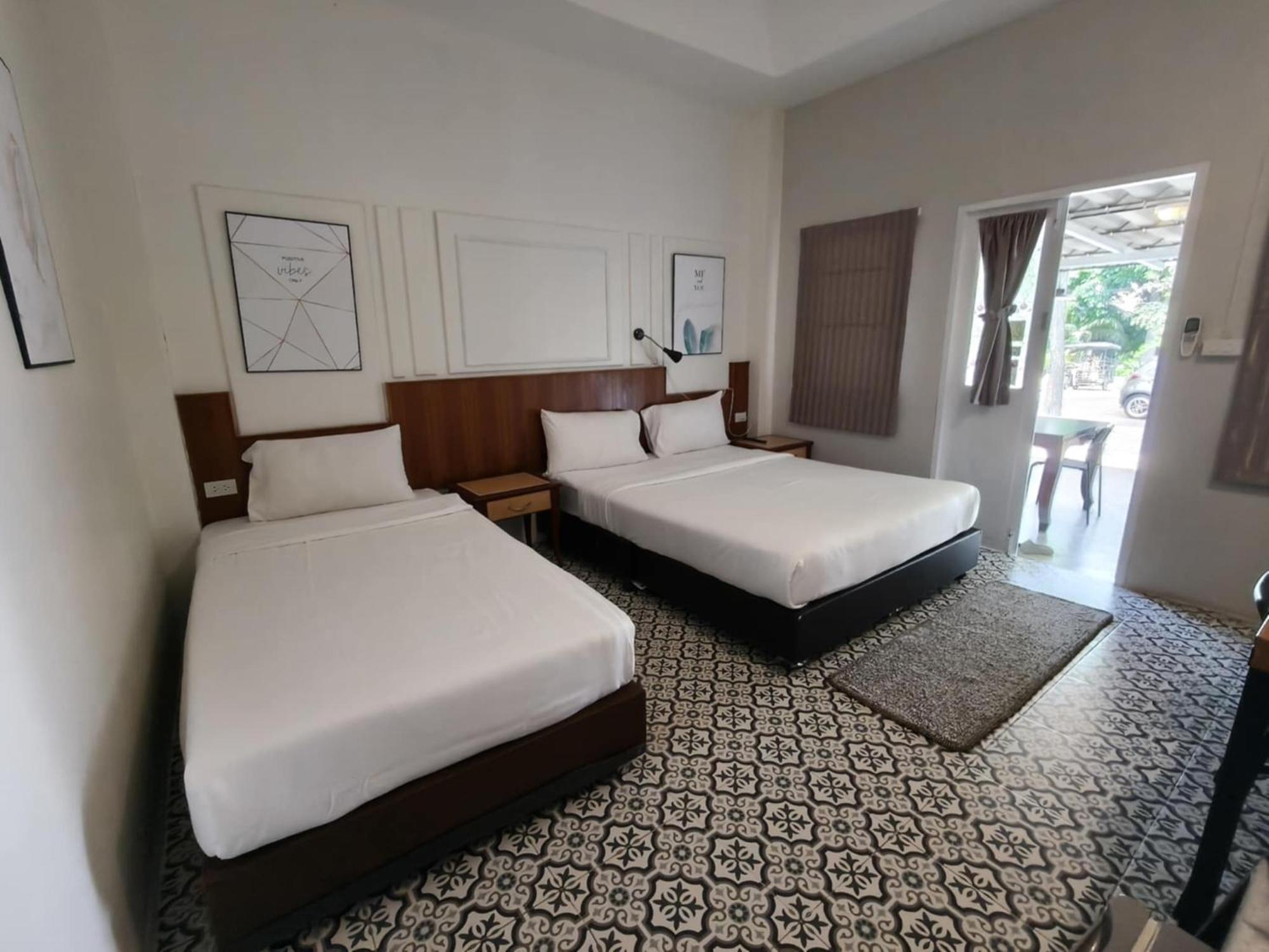 The Monkey Resort Donheang Prachuap Khiri Khan Exteriör bild